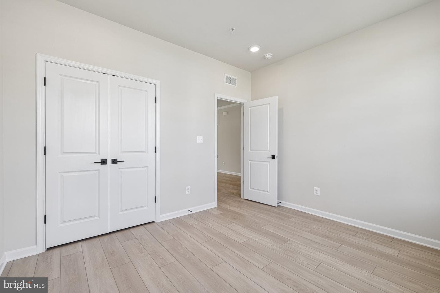 1100 Reagans Road photo 37