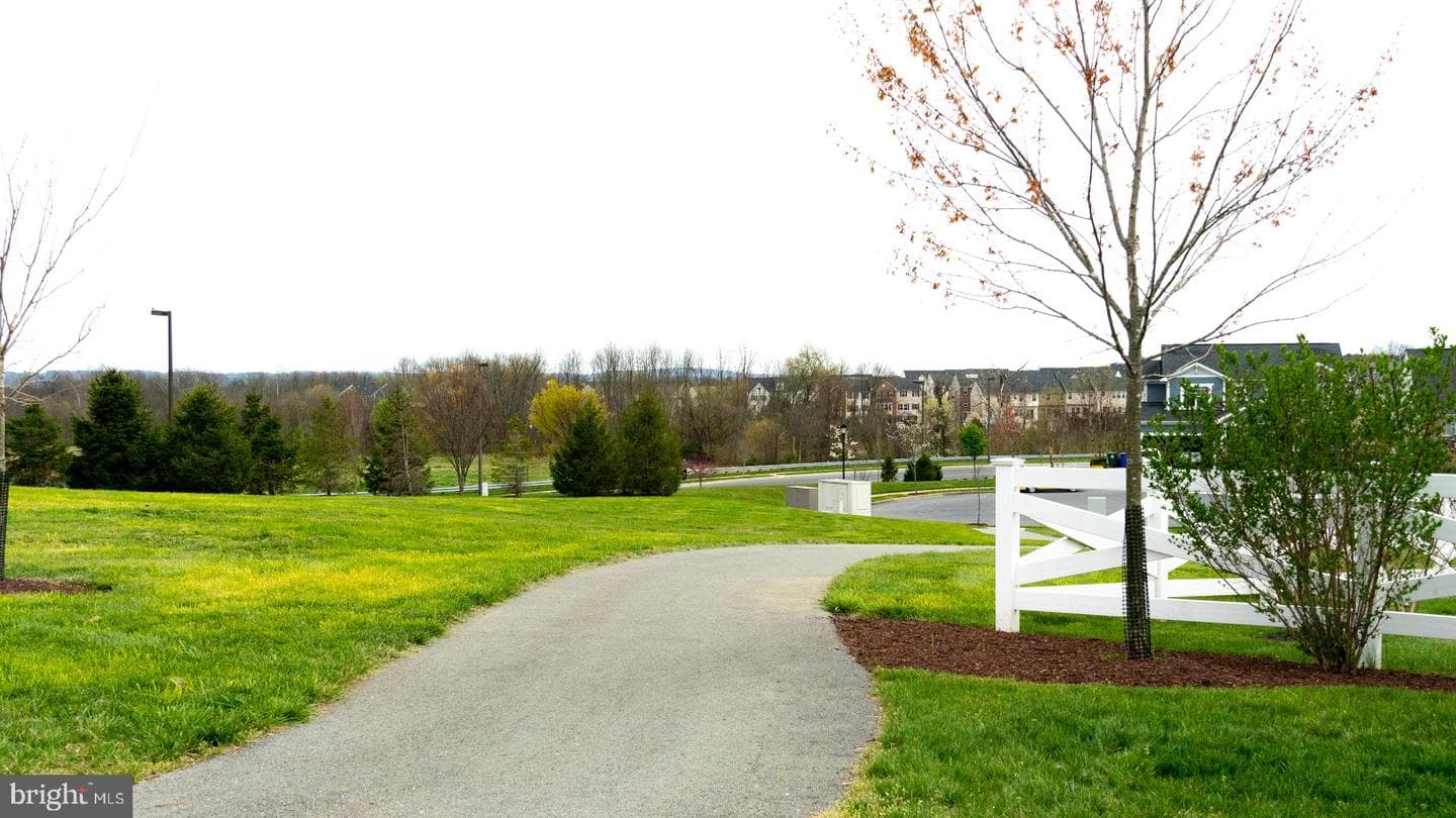 1100 Reagans Road photo 45