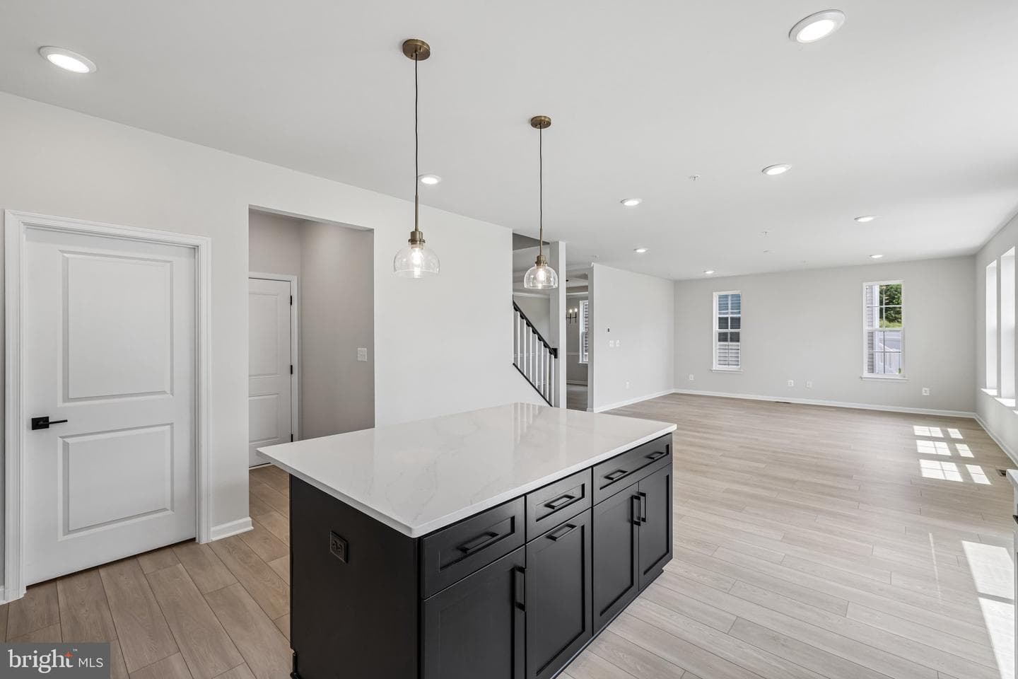 1100 Reagans Road photo 6