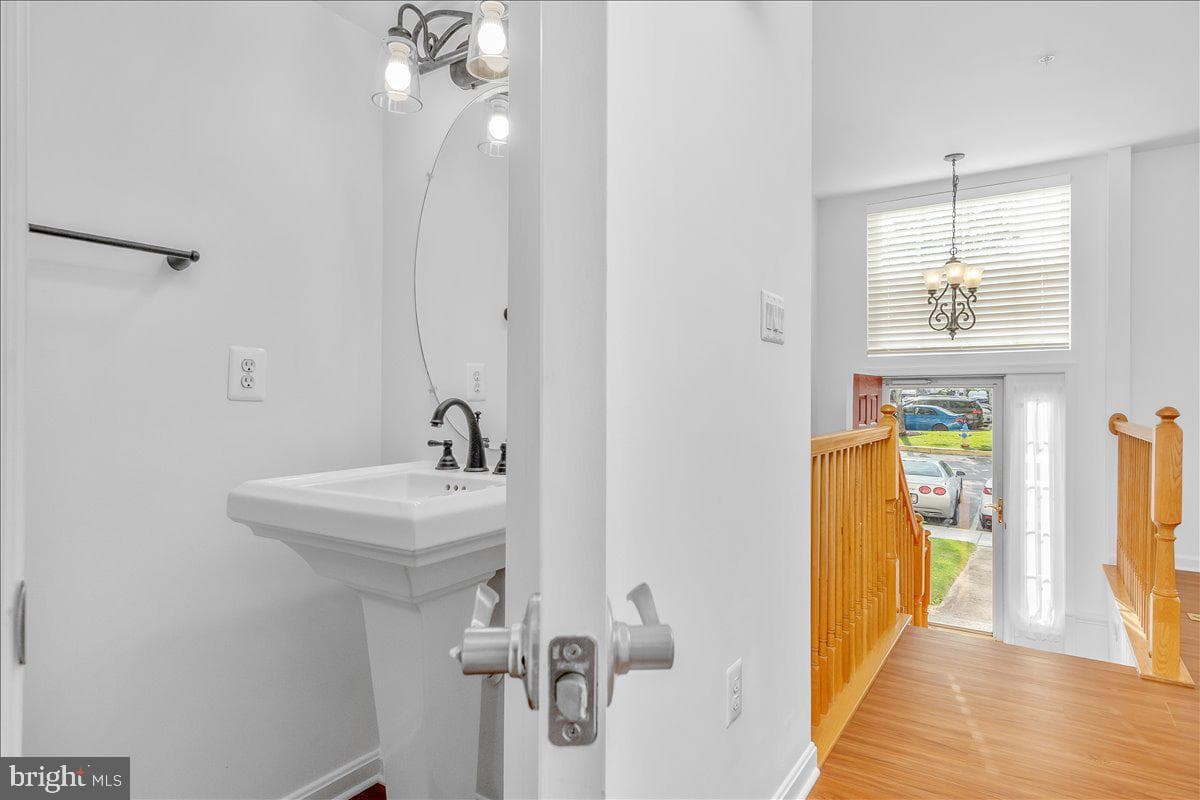 6584 Duncan Place photo 20