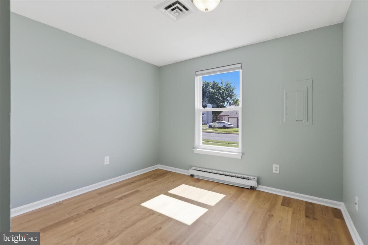 819 Chadwick Circle photo 13