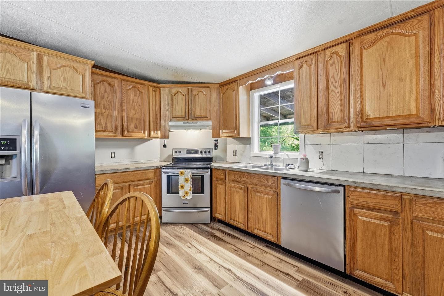 14316 Tower Road photo 9