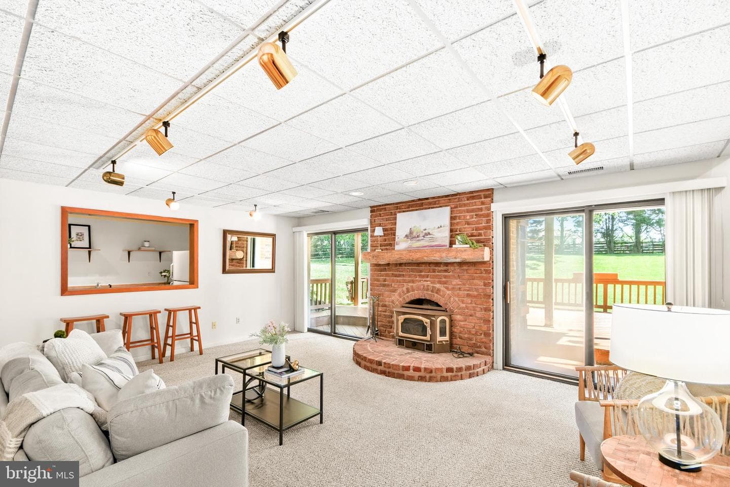 11124 Mountain View Lane photo 4