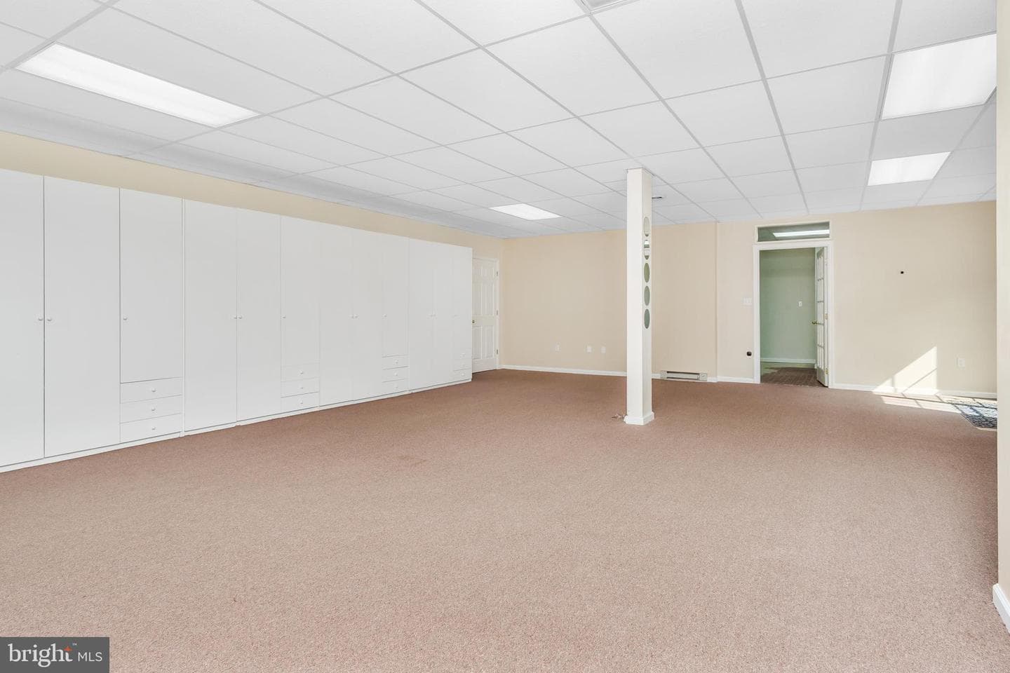 8613 Hollow Road photo 45