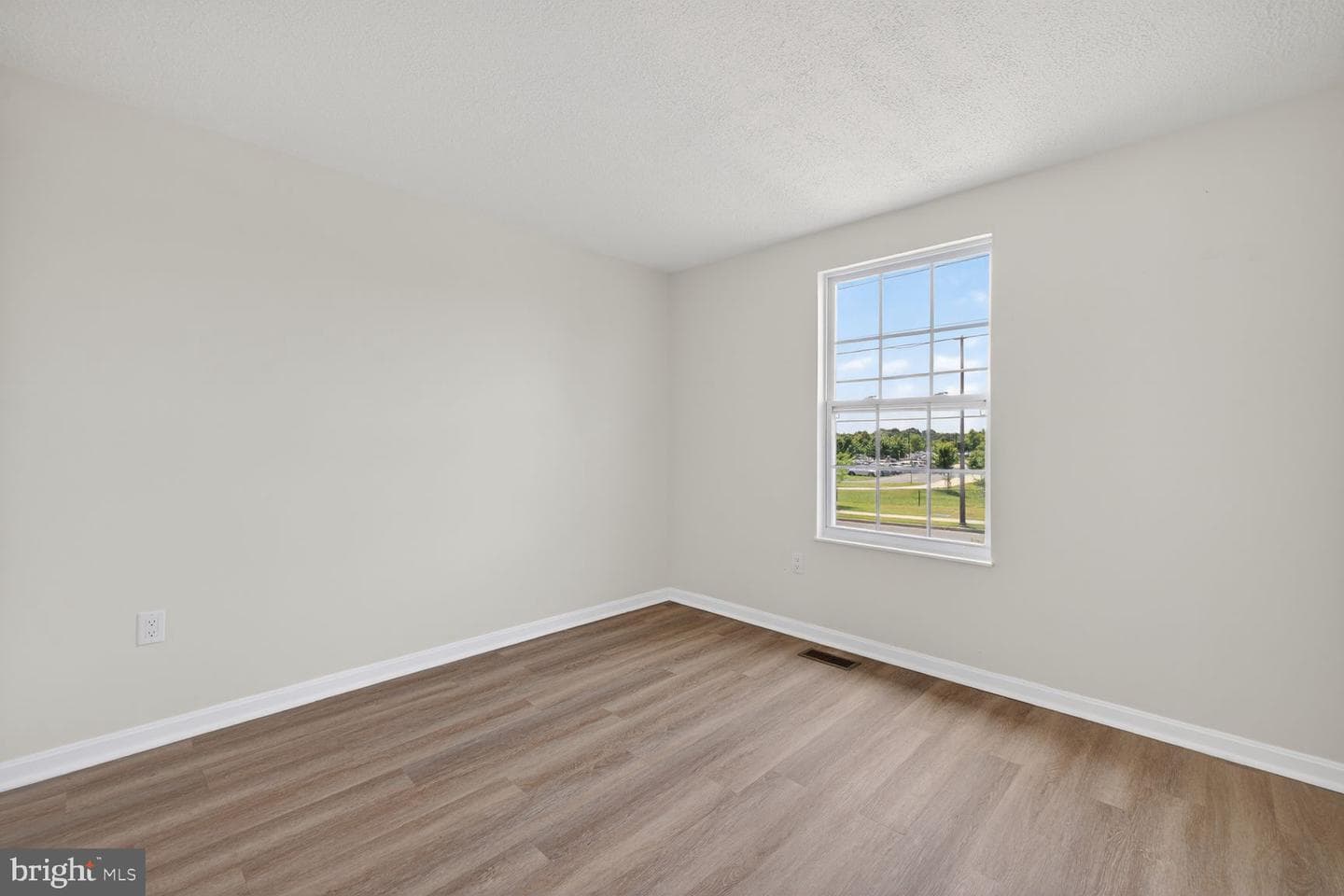 1309 Butterfly Lane photo 15