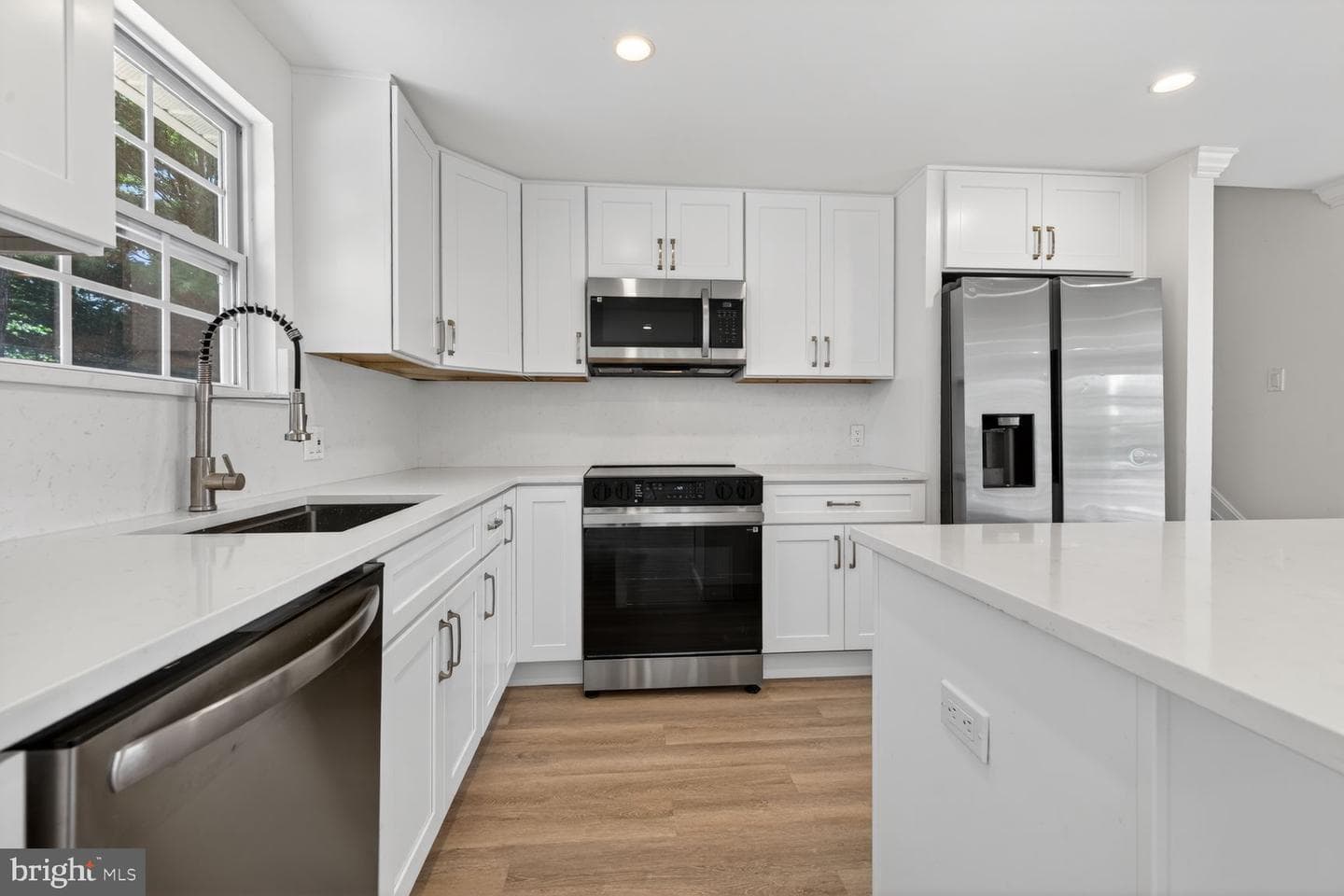 1309 Butterfly Lane photo 7