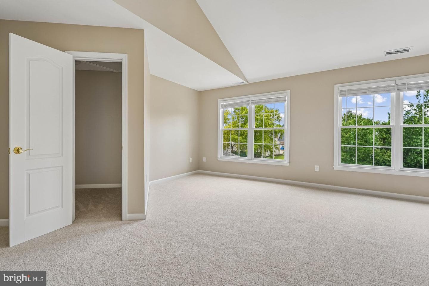 9035 Allington Manor Circle W photo 19