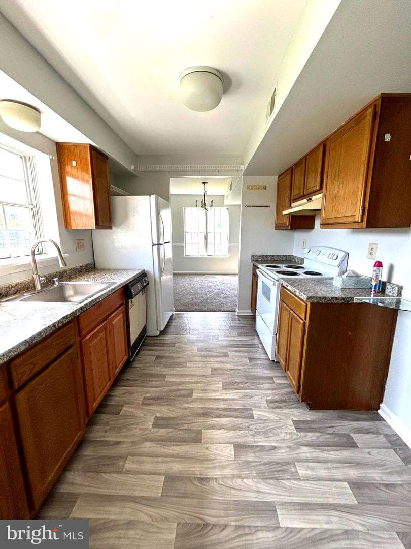 1405 Key Parkway #201a photo 5