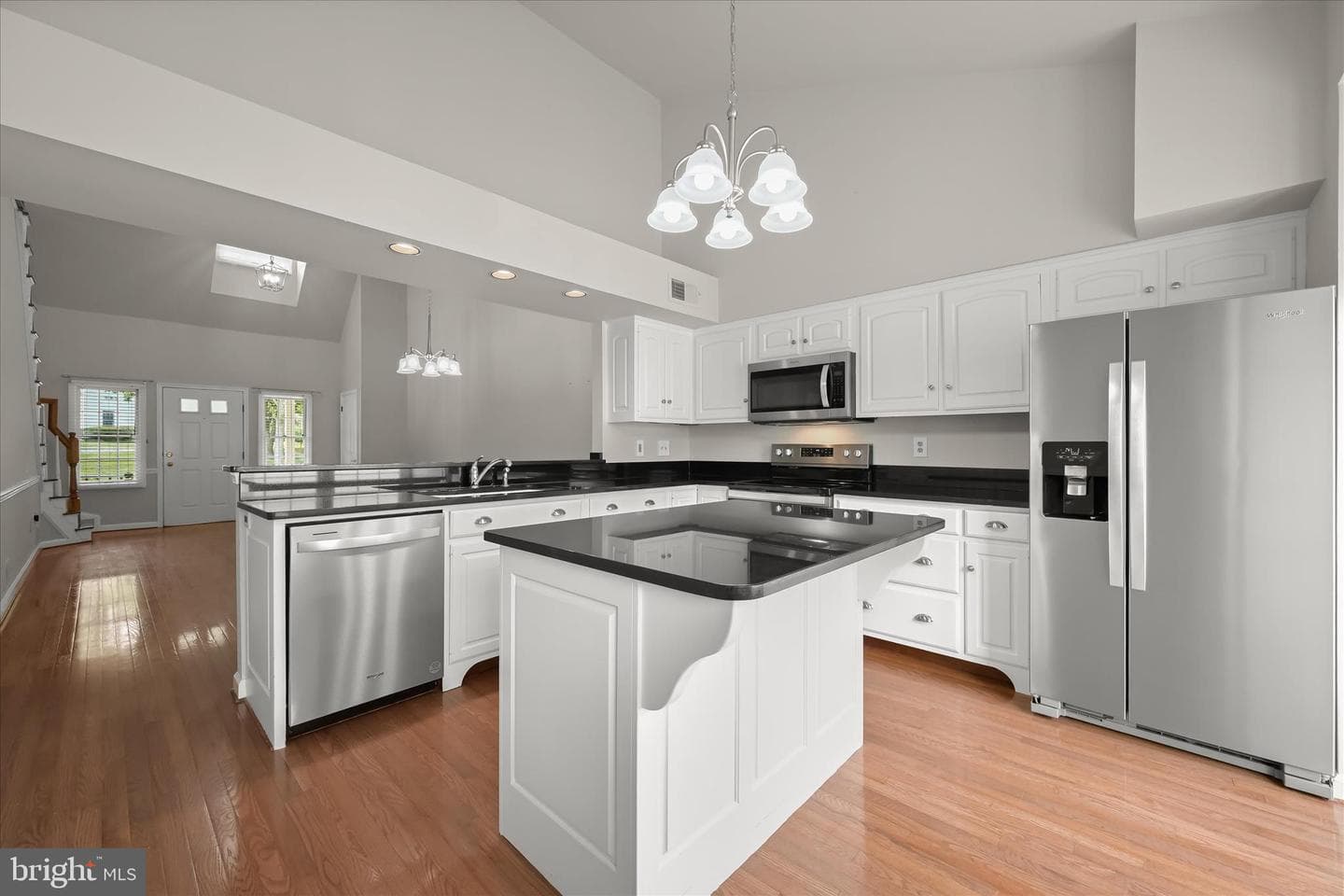 900 Mclendon Drive photo 4