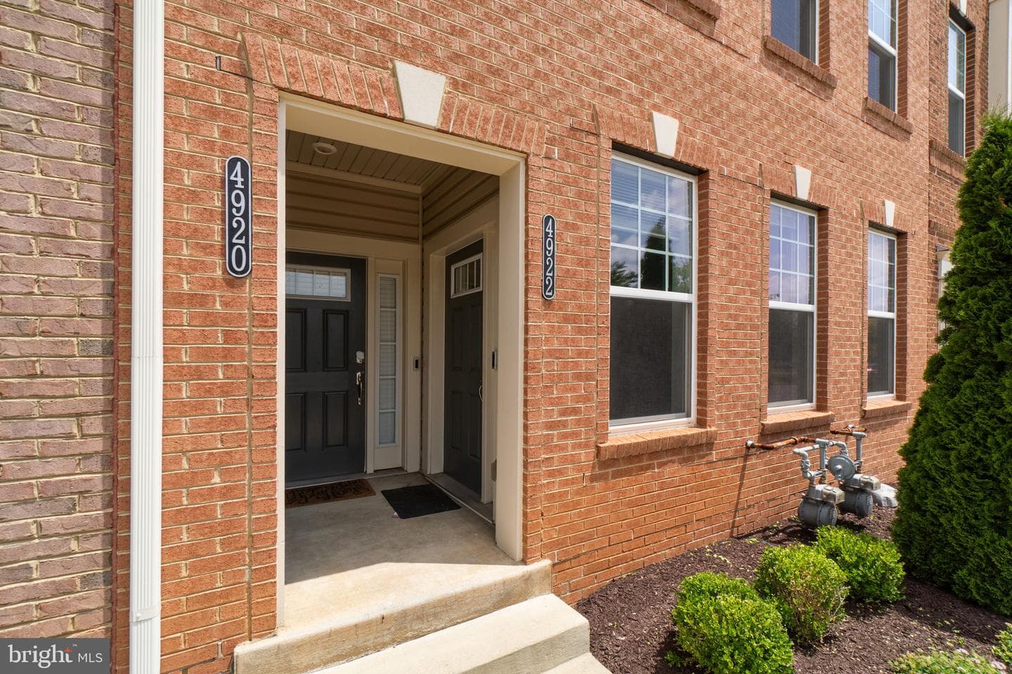 4922 Macdonough Place photo 4