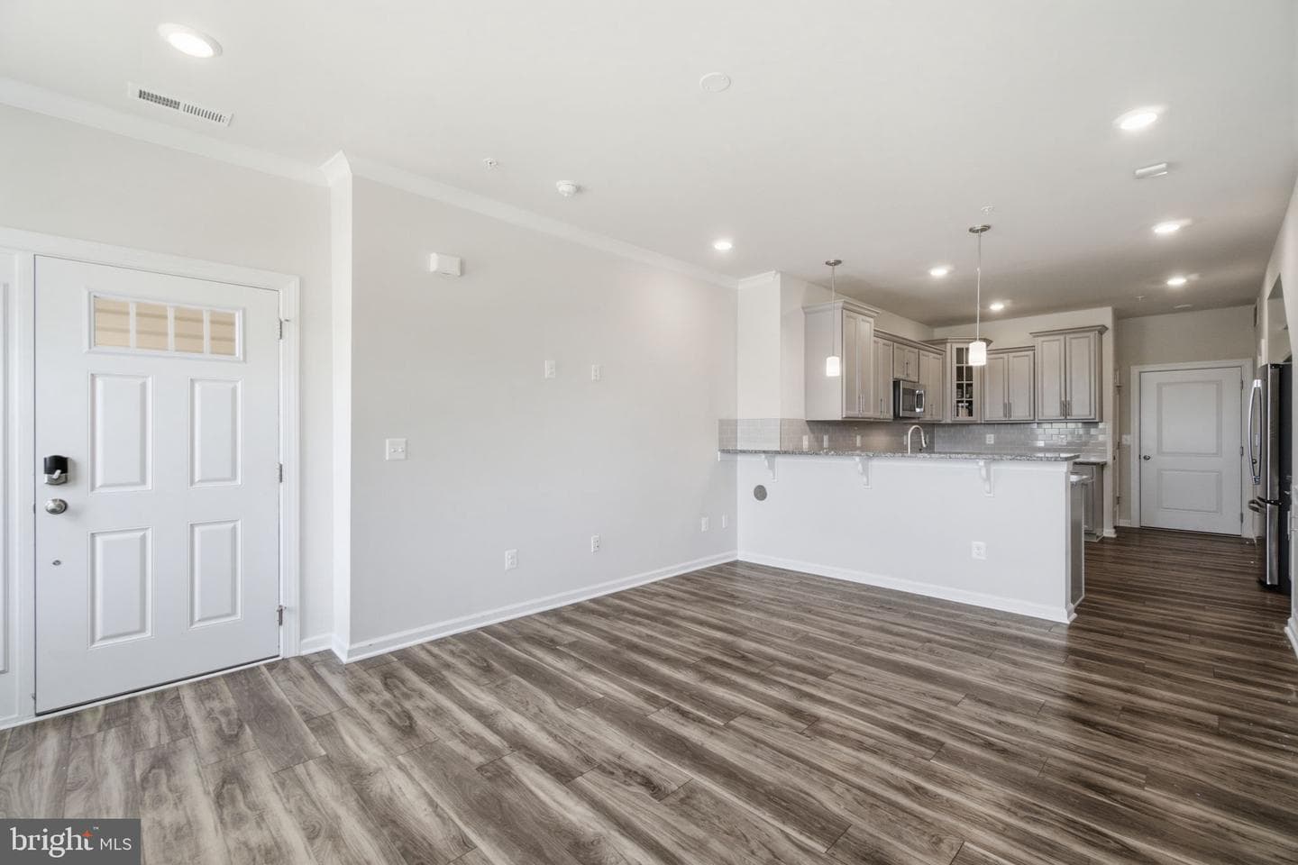 4922 Macdonough Place photo 7