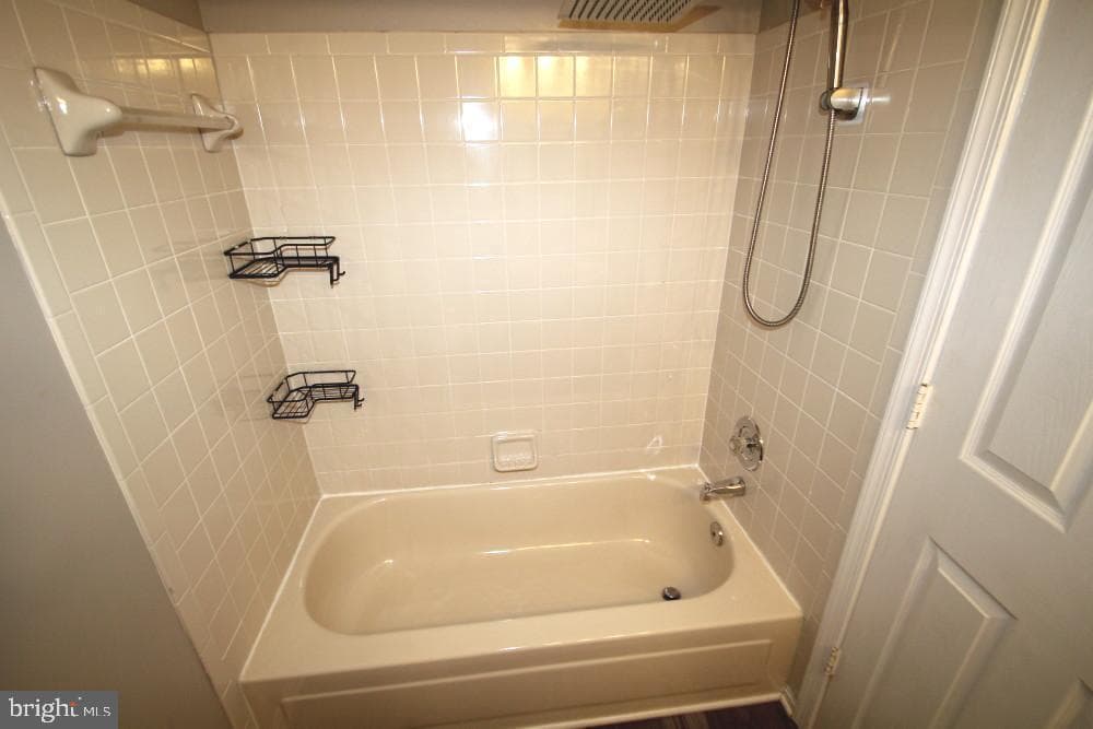 2112 Whitehall Road #2c photo 18