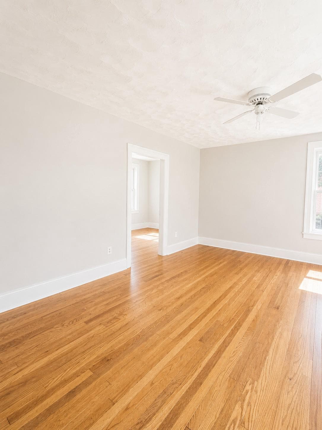 106 N Main Street photo 6