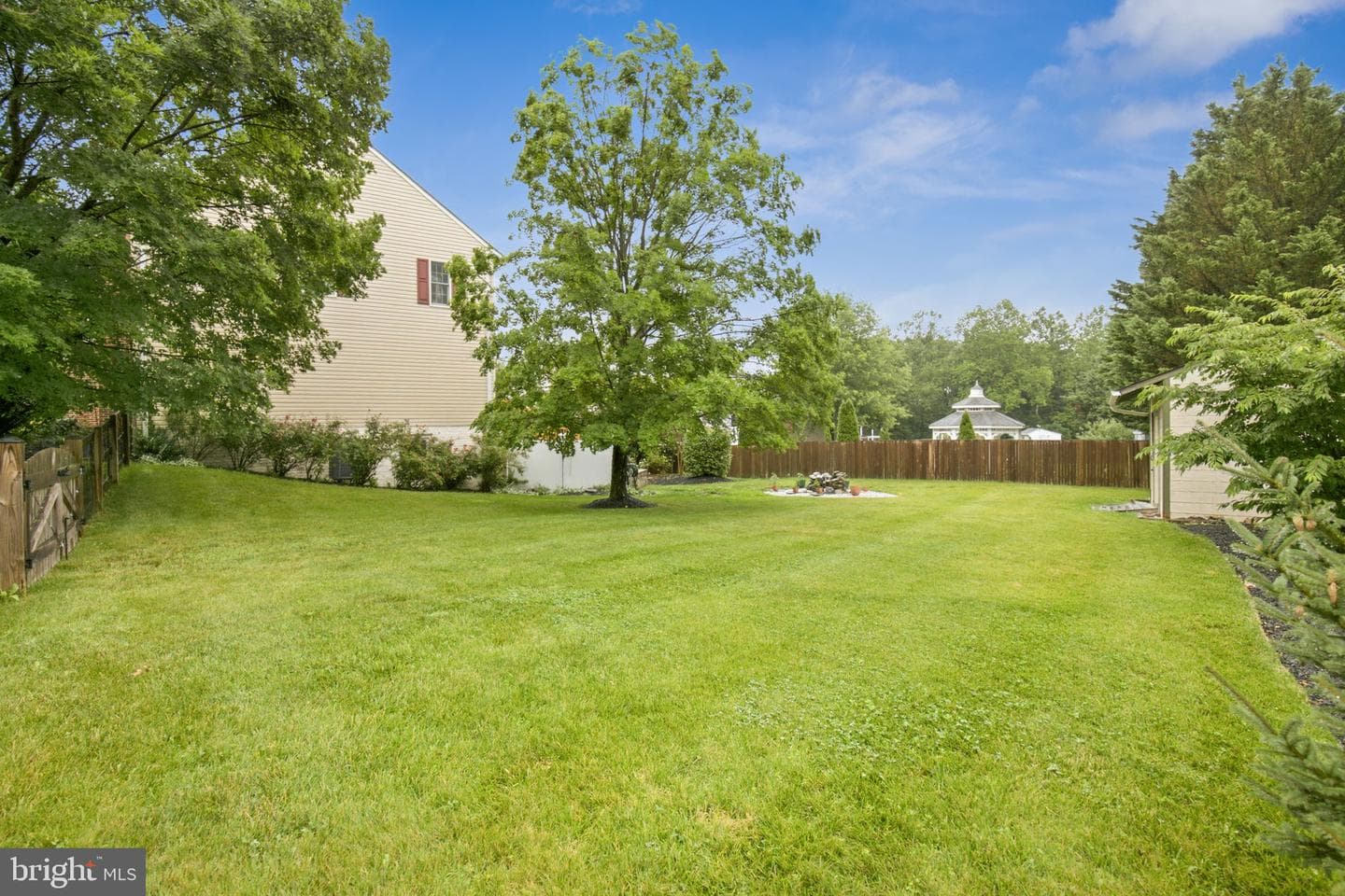 3301 Tudor Court photo 43