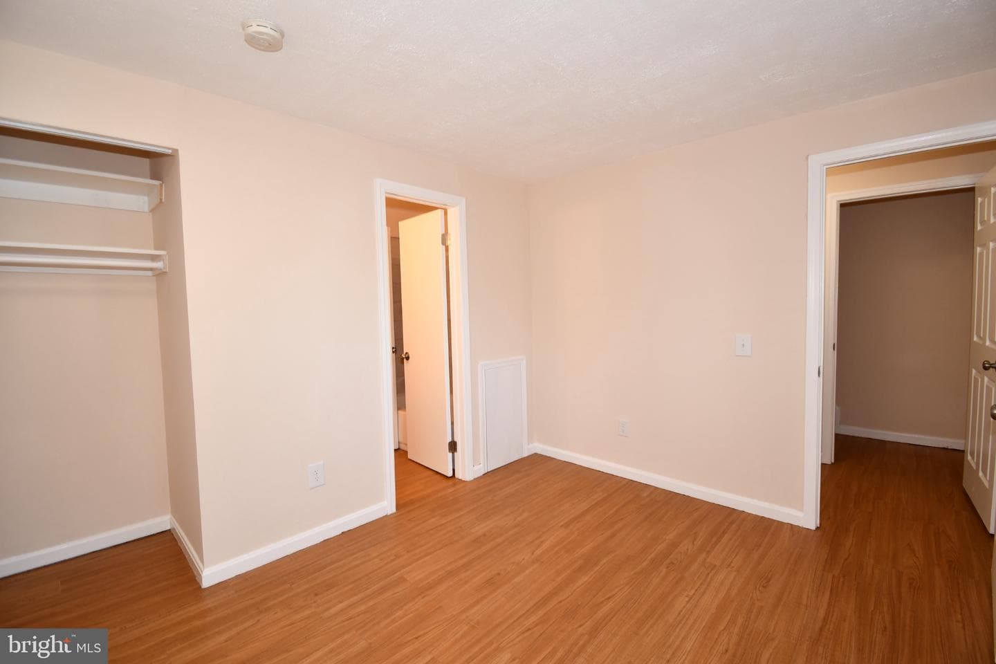 1666 Colonial Way photo 51