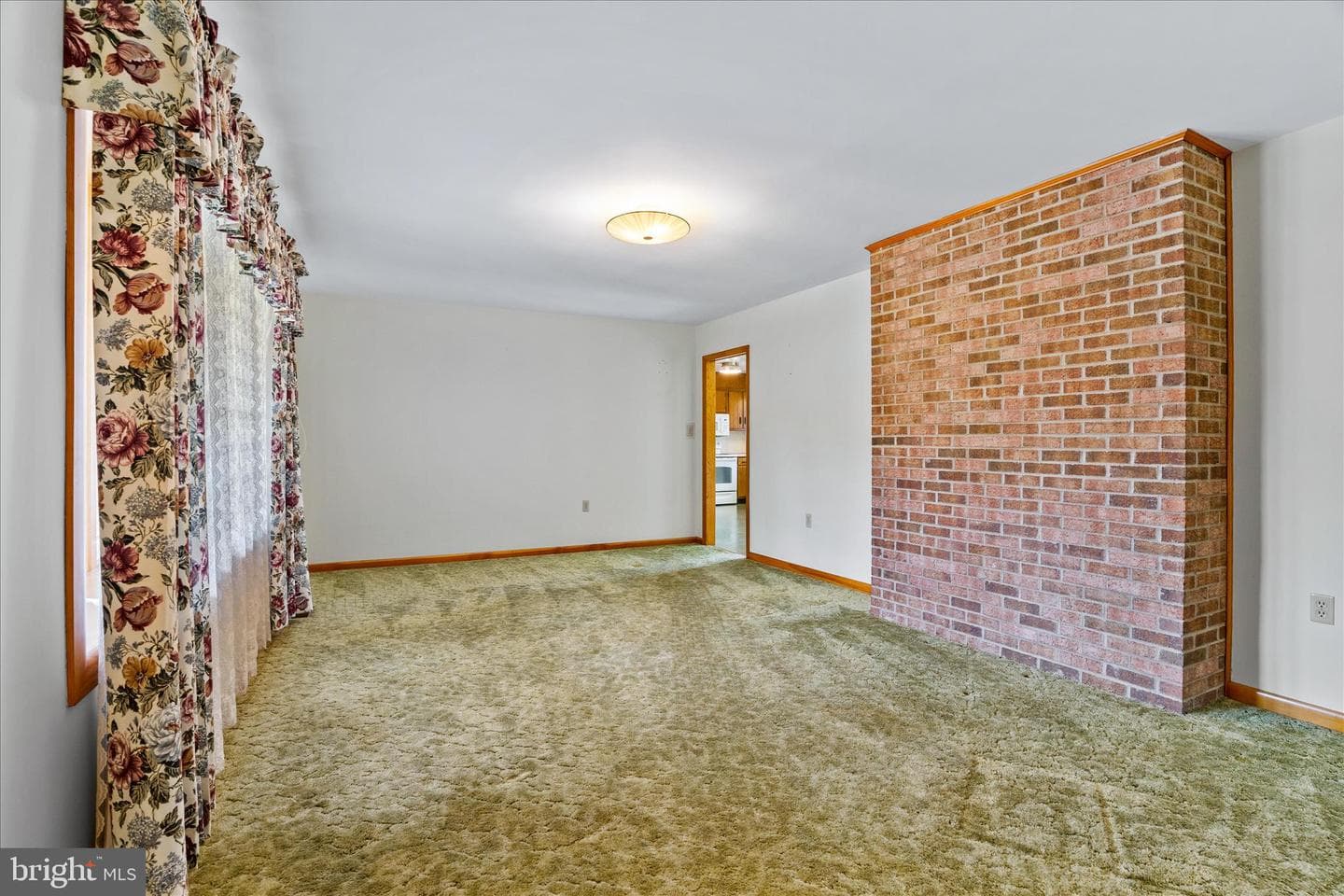 12 Caroline Drive photo 10