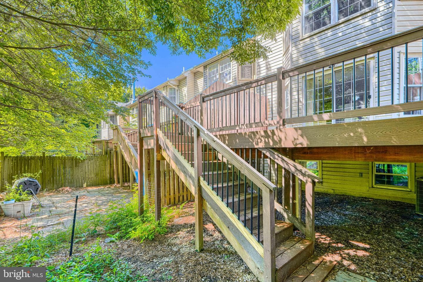 6635 Commodore Court photo 22