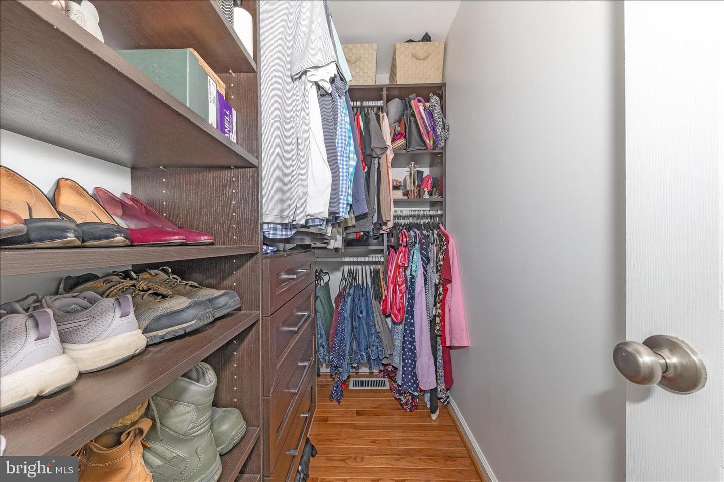 1106 Village Gate Court photo 30