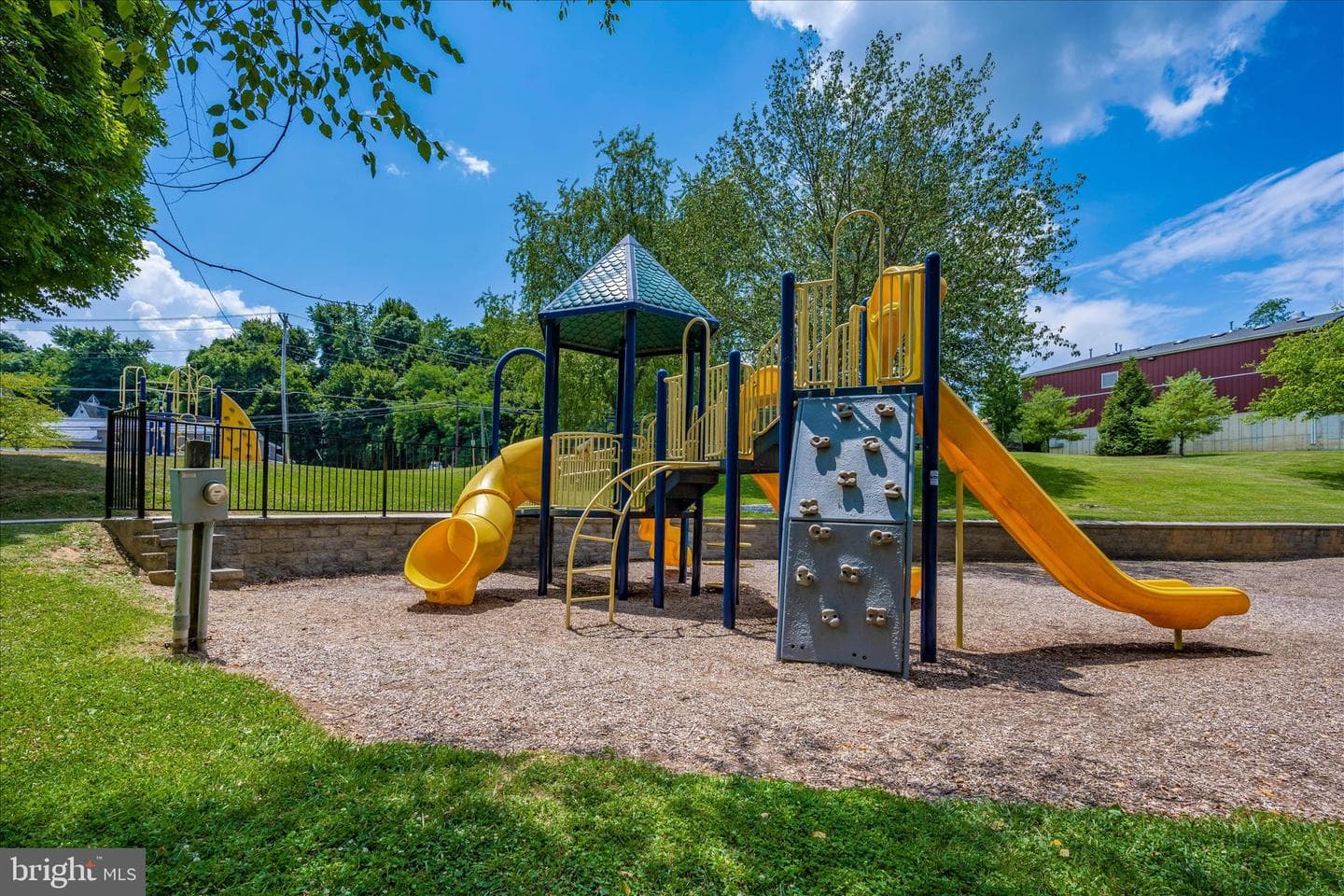 1106 Village Gate Court photo 58