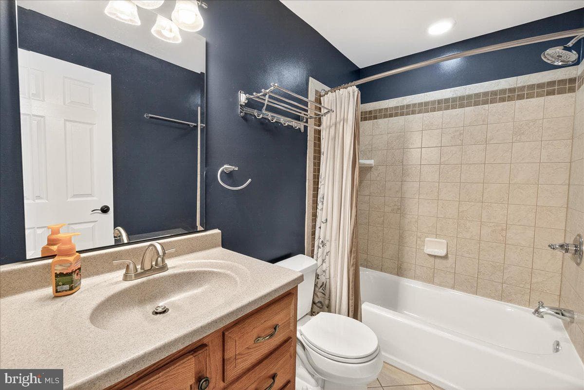3997 Sugarloaf Court photo 19
