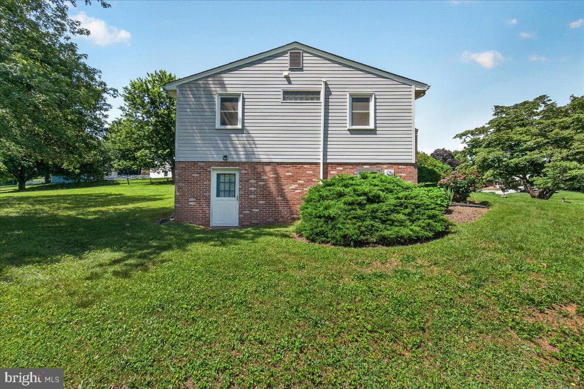 3997 Sugarloaf Court photo 26