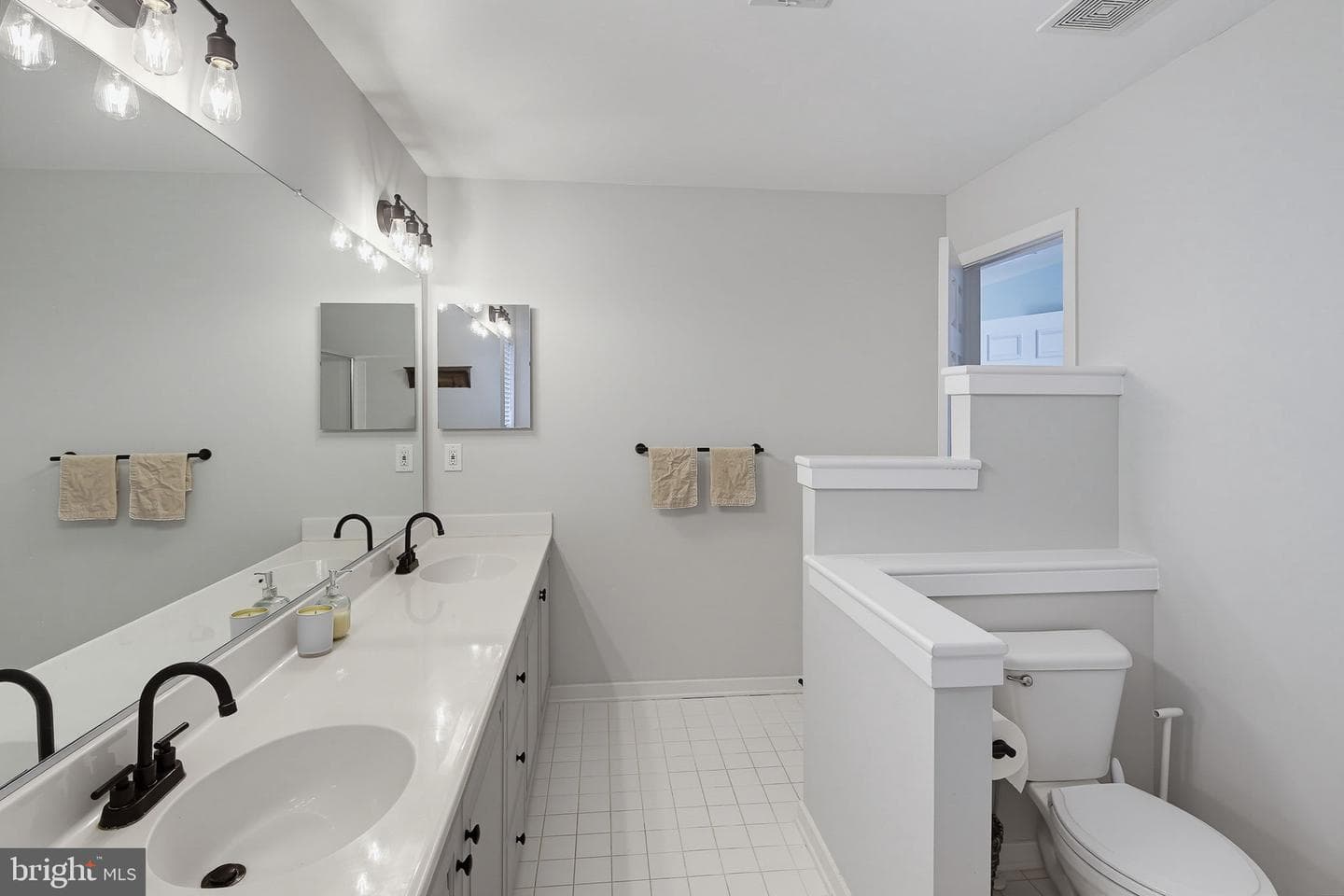 5745 Cherrywood Court photo 32