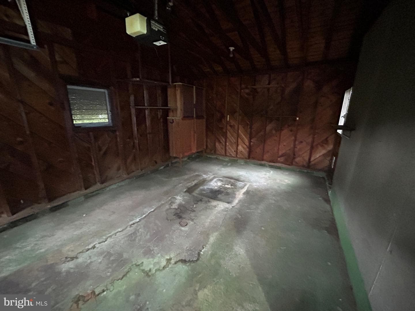 17233 Mountain View Road photo 8