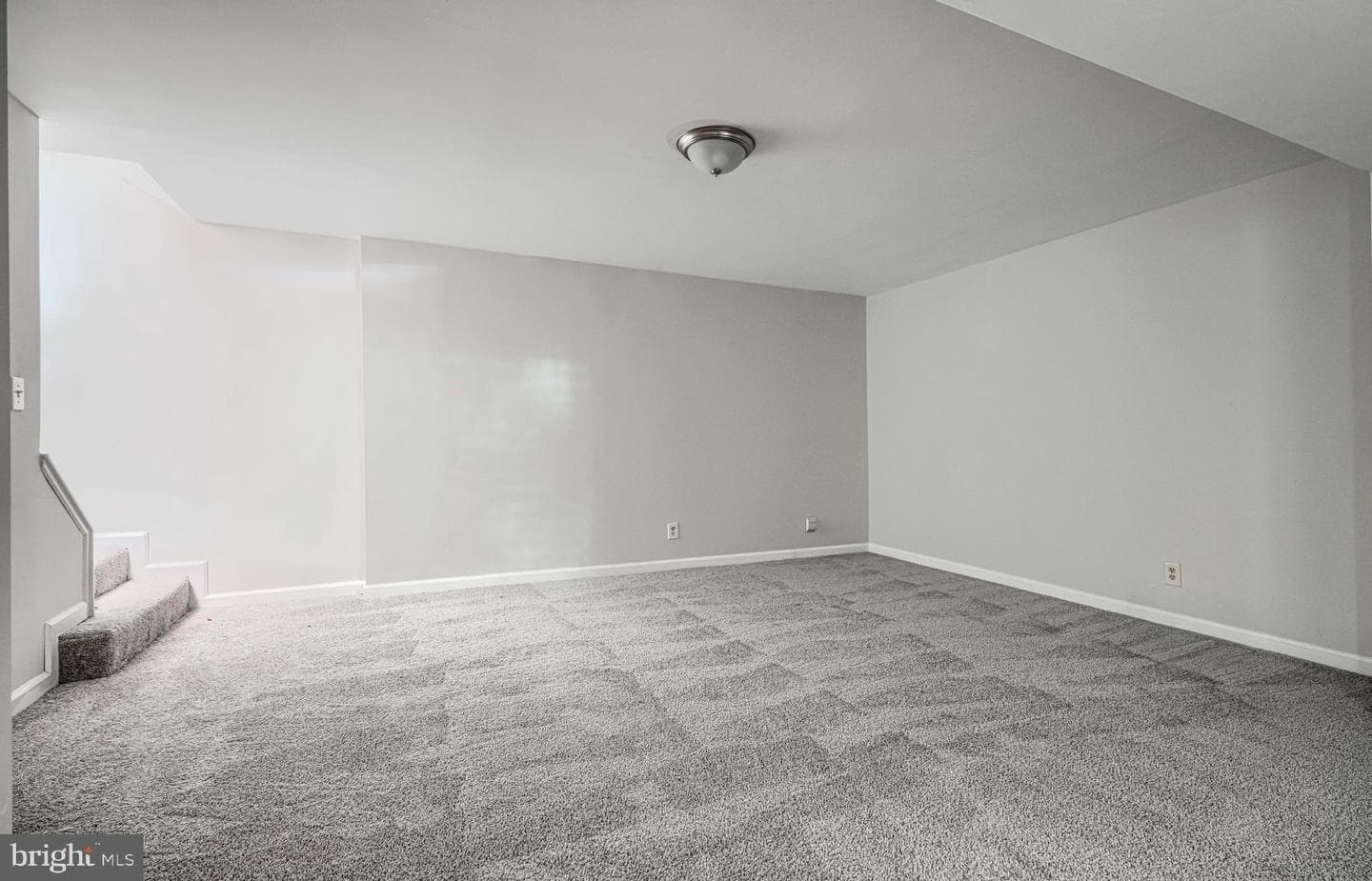 1002 Midvale Avenue photo 38