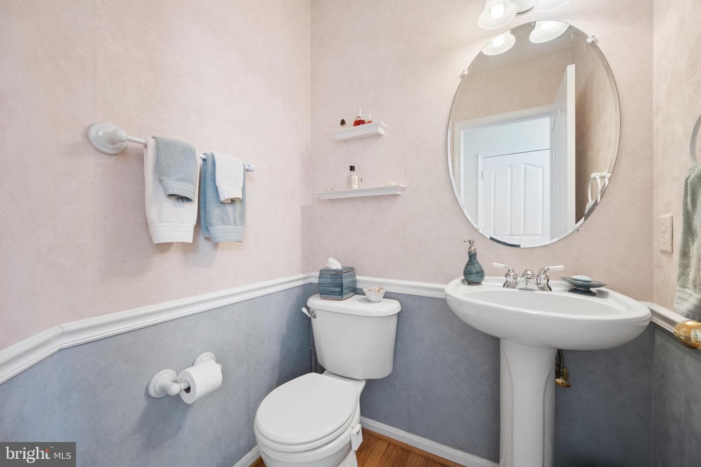 5811 Drexal Avenue photo 31
