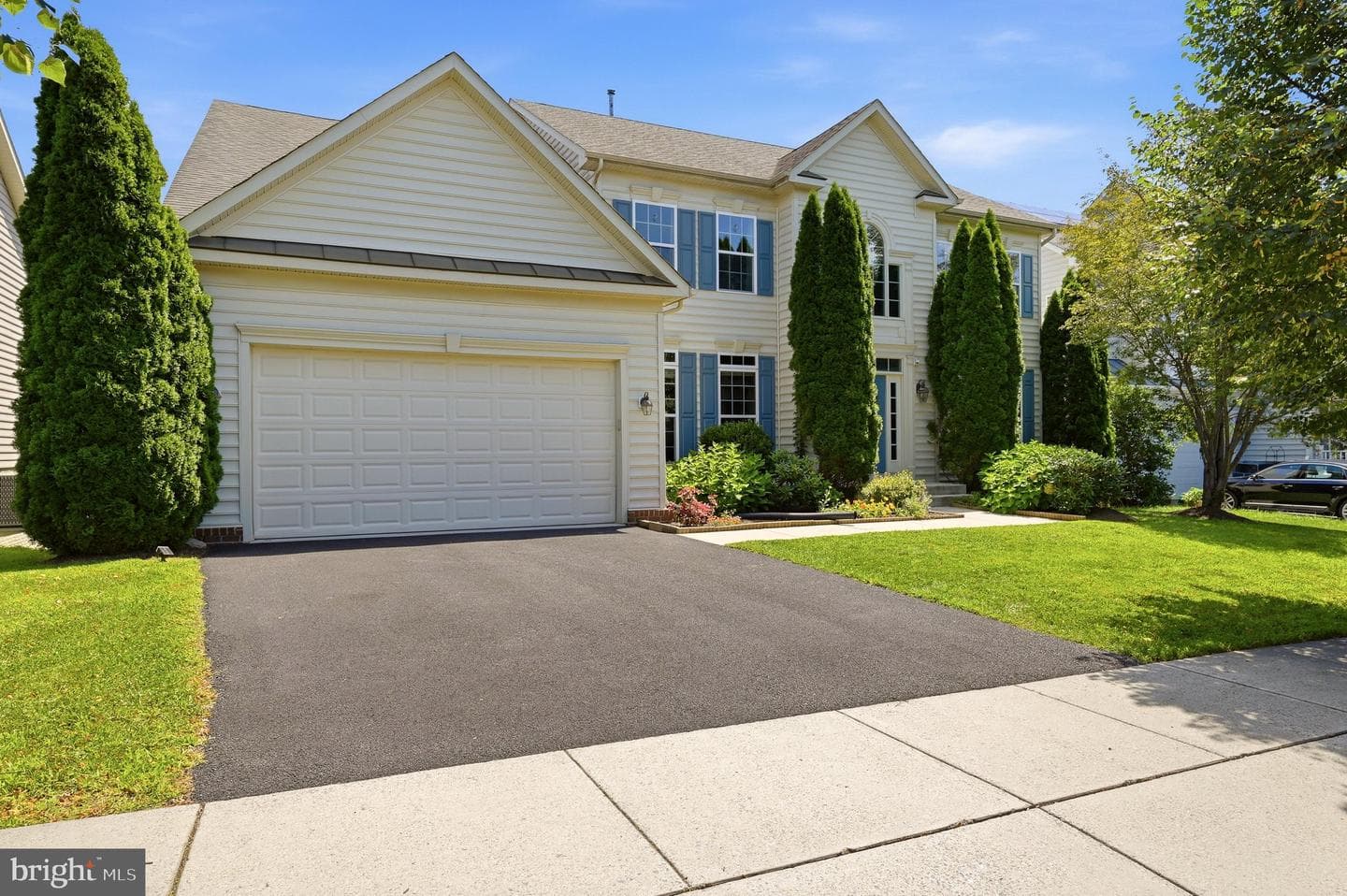 1302 Moore Spring Court photo 1