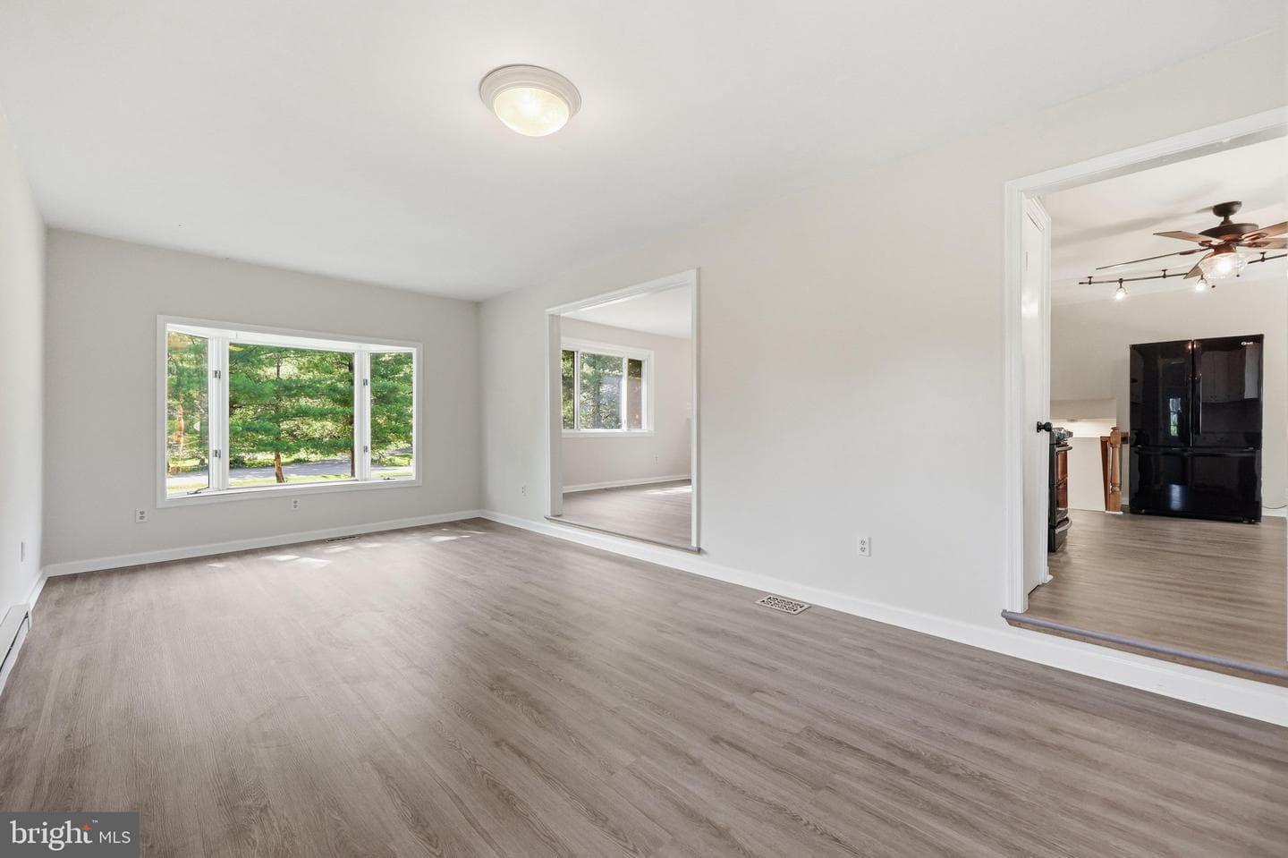 8215 Virginia Lane photo 18