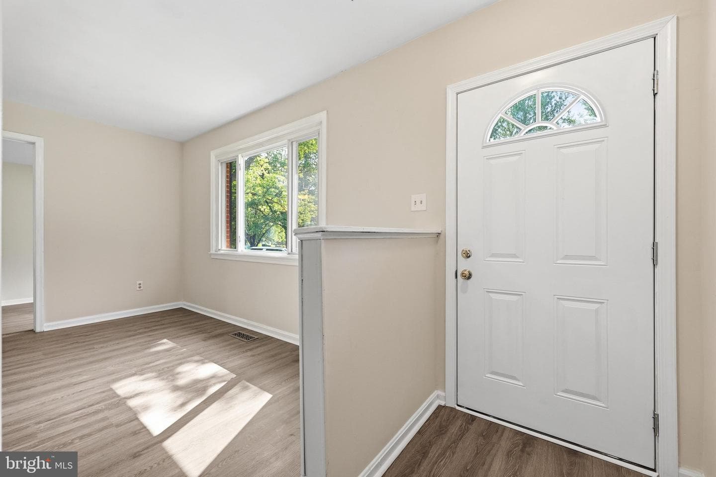 8215 Virginia Lane photo 3