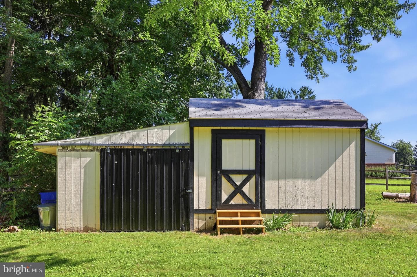 8215 Virginia Lane photo 47