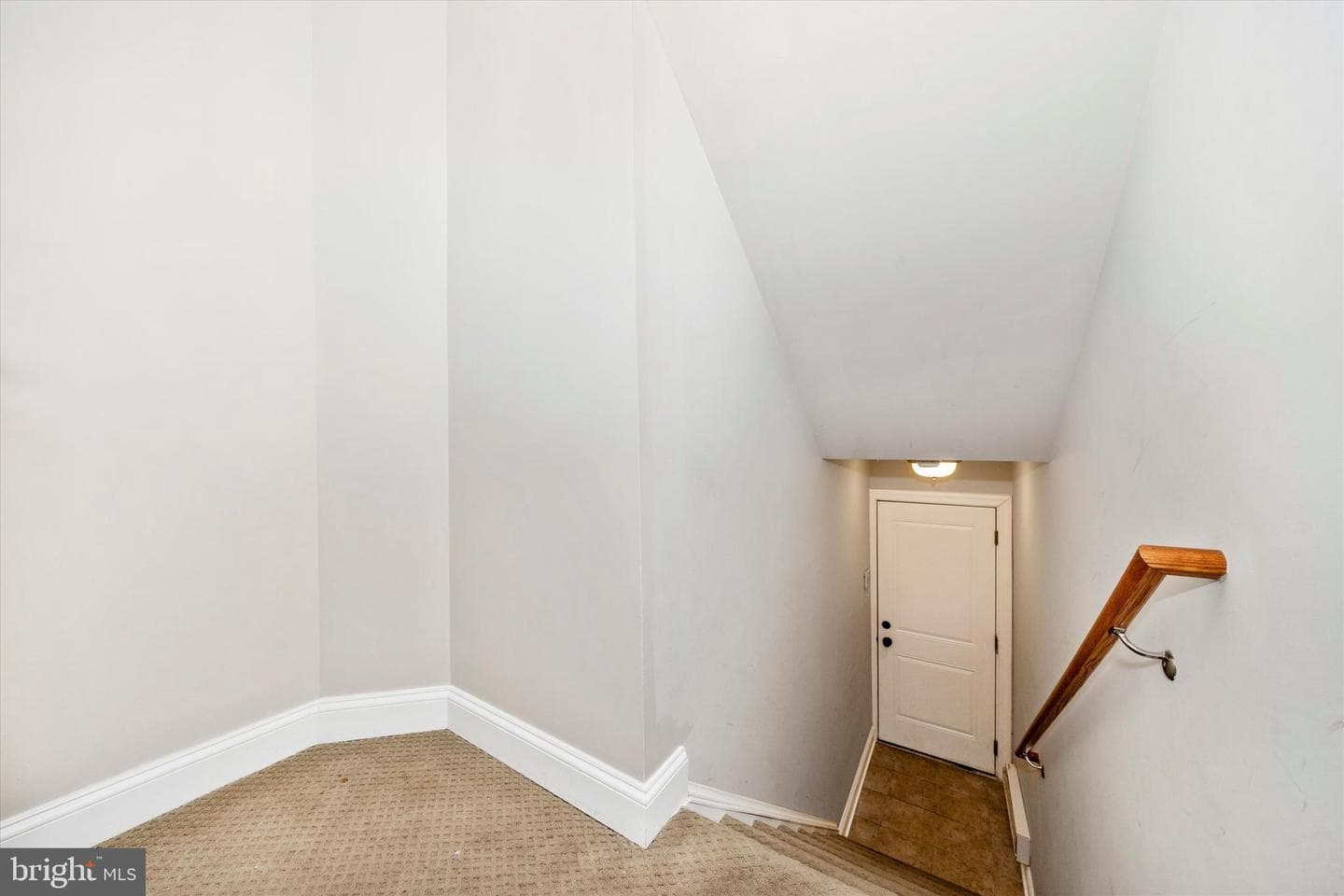 304 Mill Pond Road photo 7