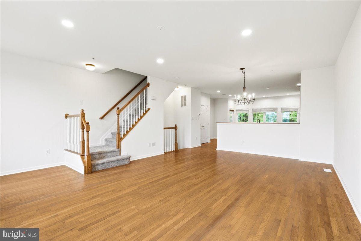 503 Sylvan Court photo 18