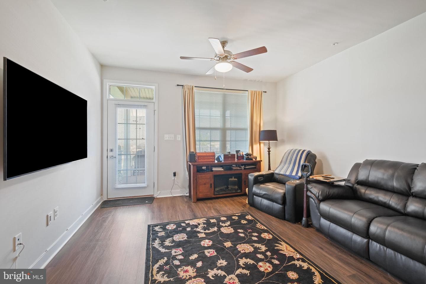 5311 Crape Myrtle Drive photo 8