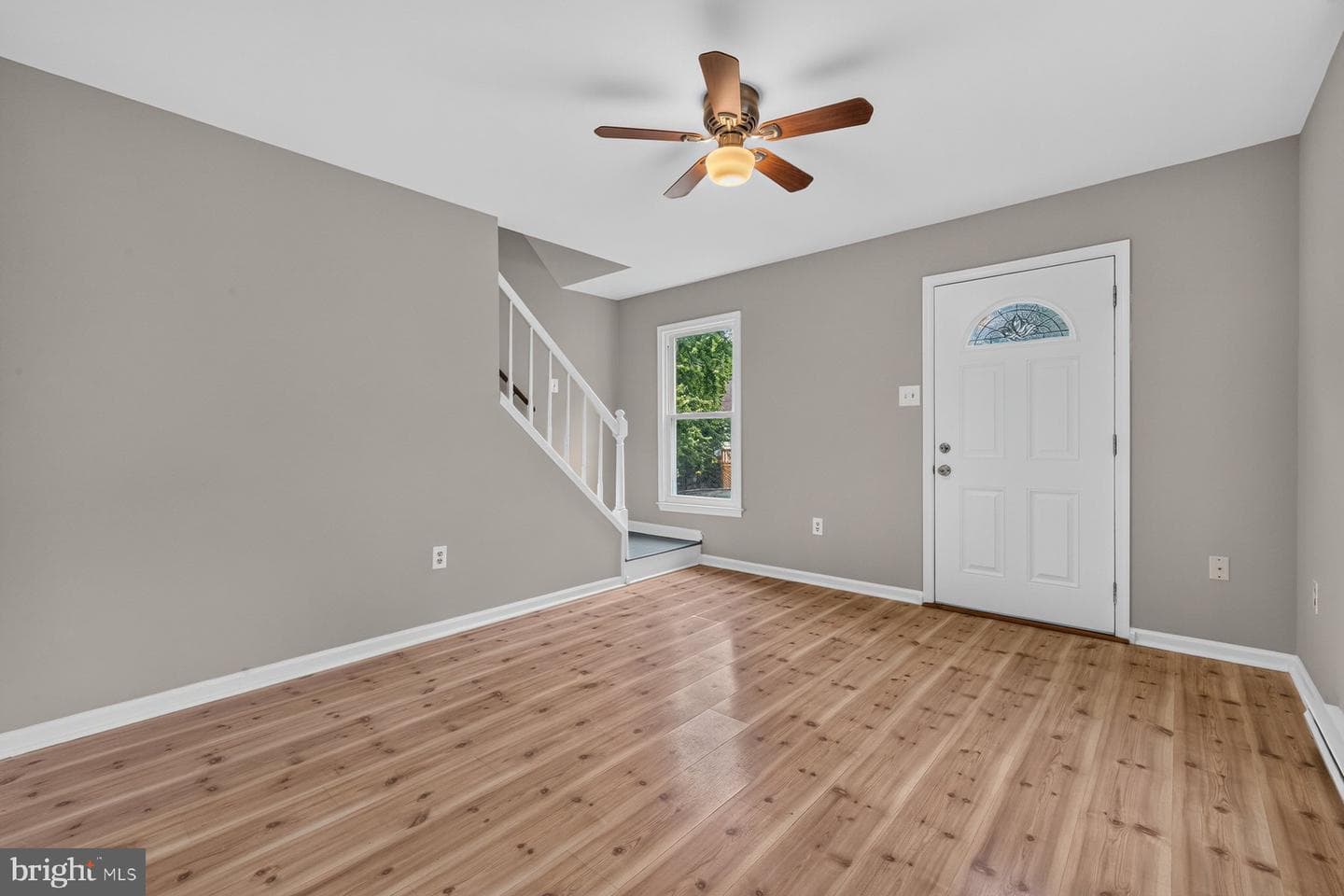 10741 Lake Edge Court photo 4