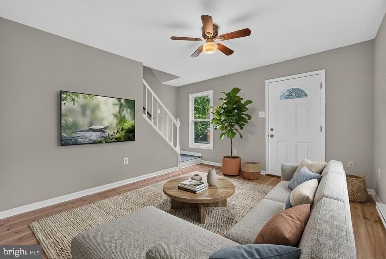 10741 Lake Edge Court photo 5