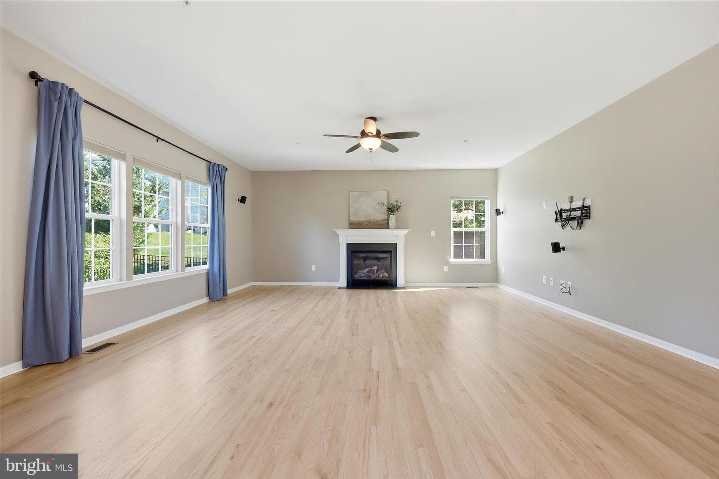 6914 Cardozo Street photo 16