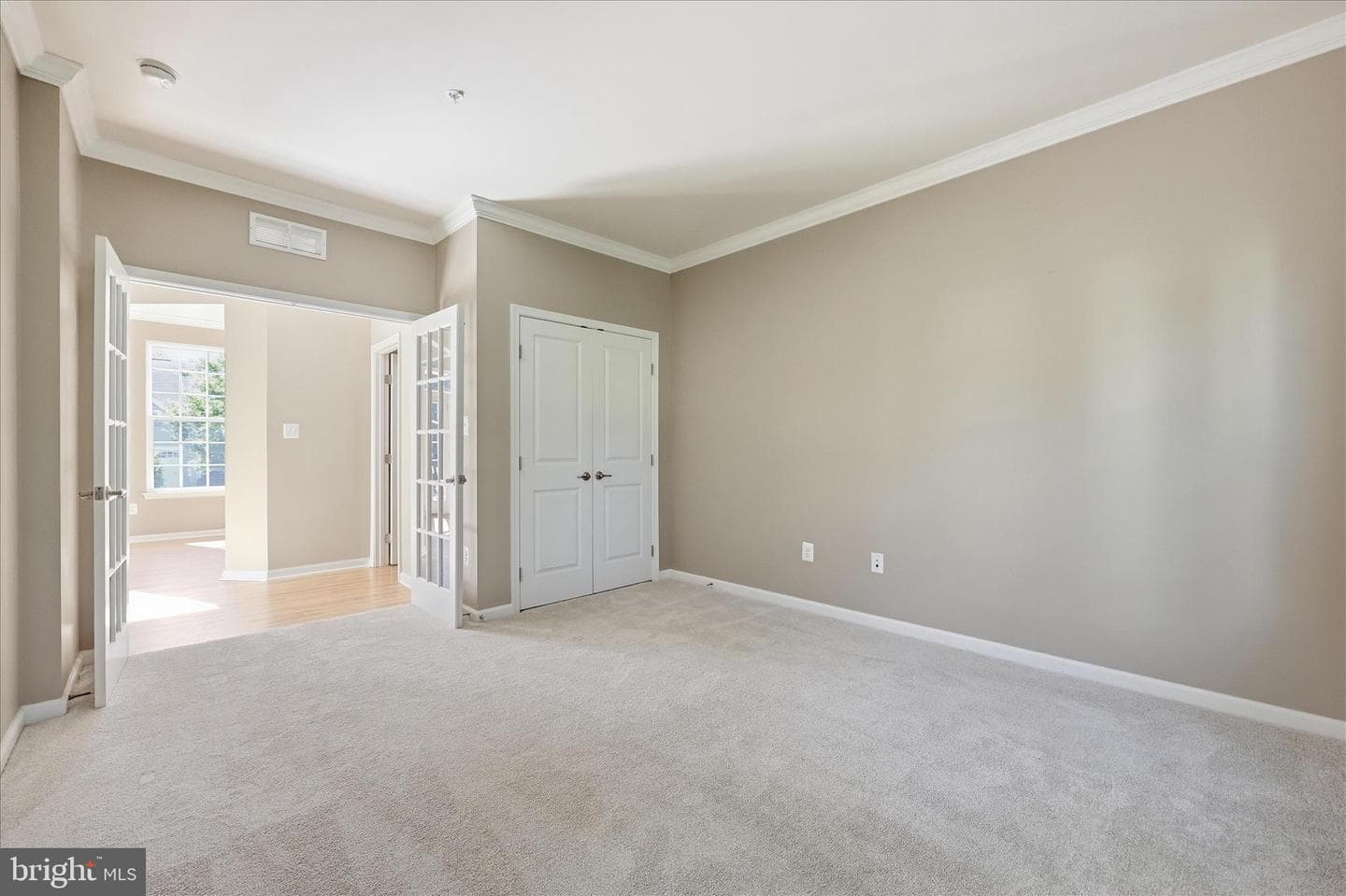 6914 Cardozo Street photo 19