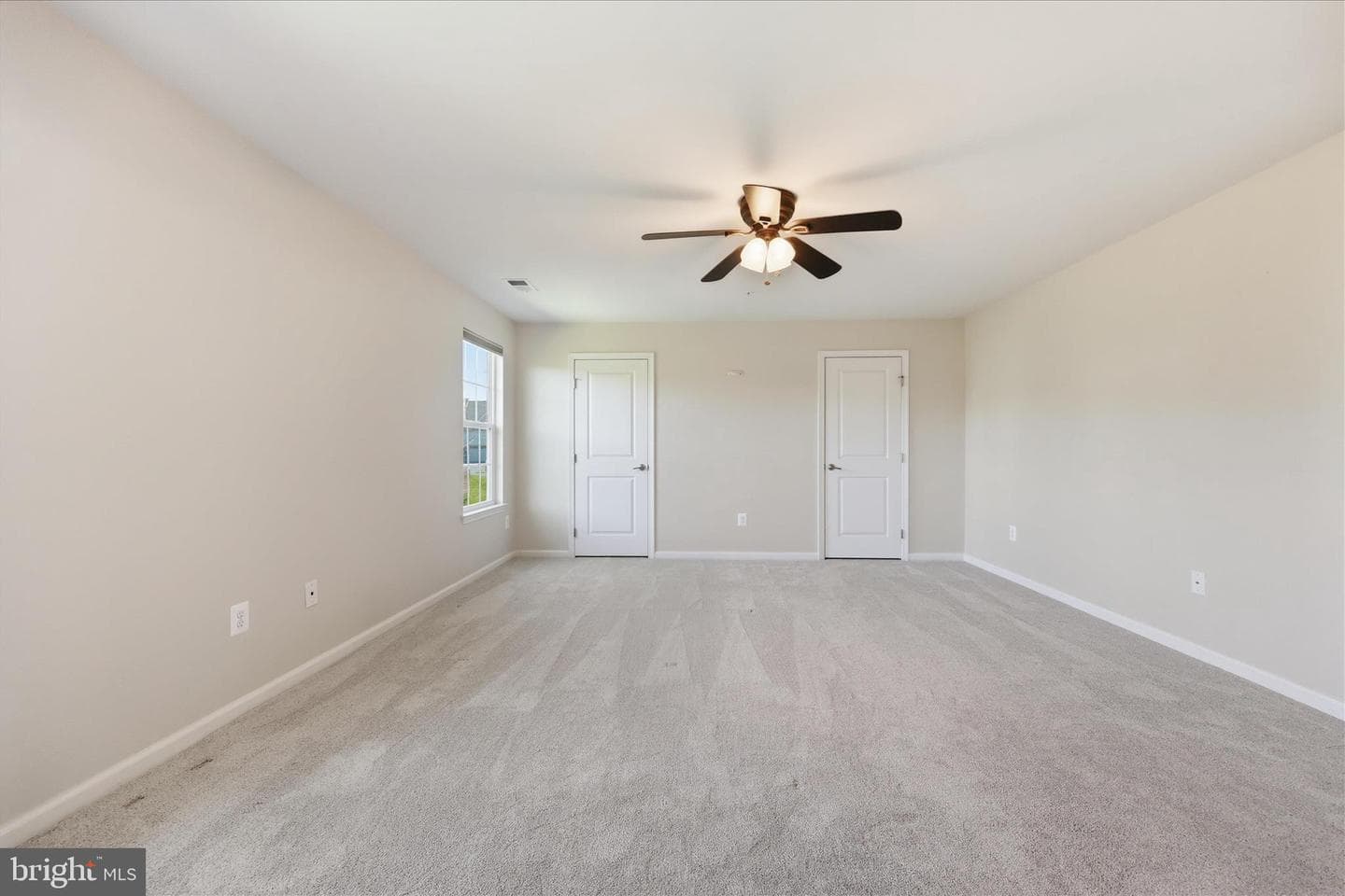 6914 Cardozo Street photo 28
