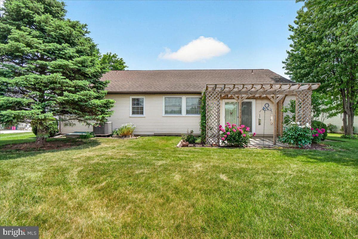 7047 Catalpa Road photo 64