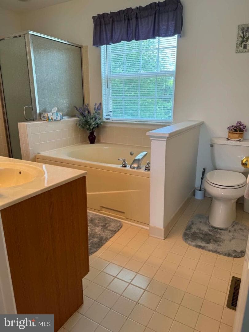 3826 Roundtree Road photo 12