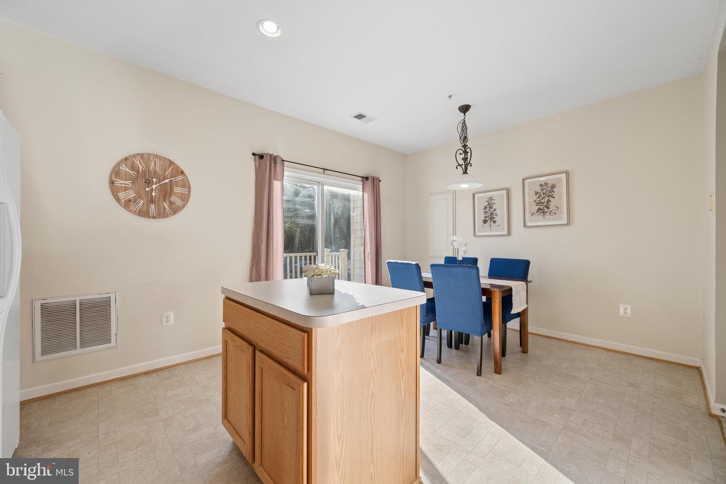 5302 Talladega Court #207 photo 23