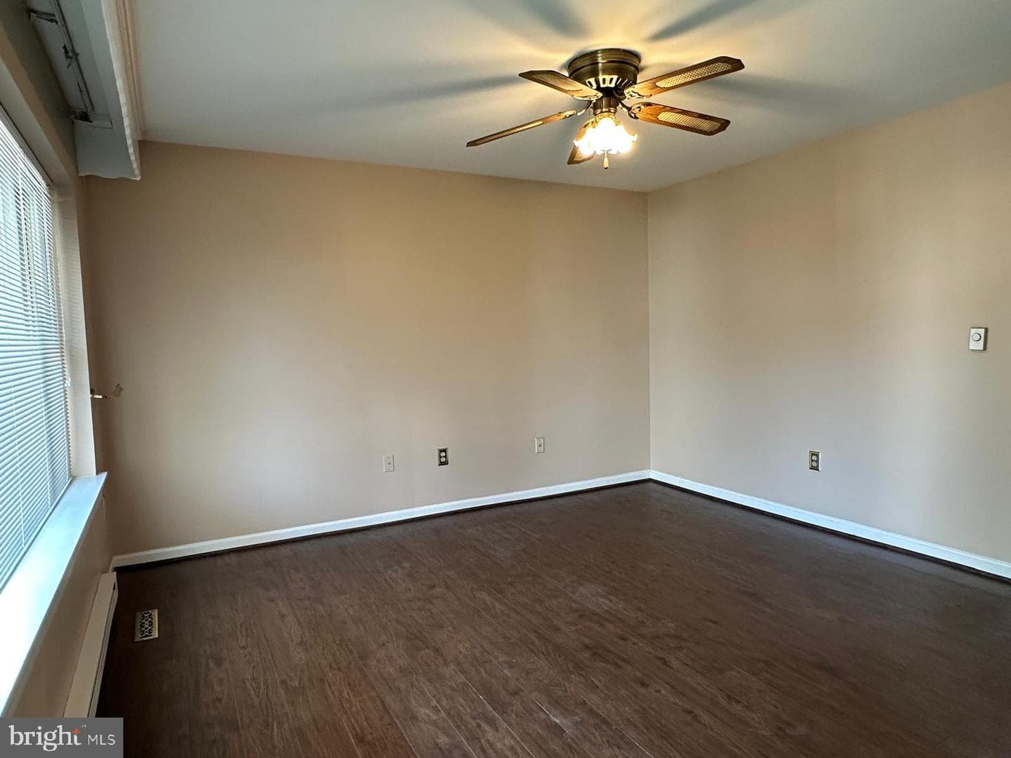 4 S Altamont Avenue photo 28