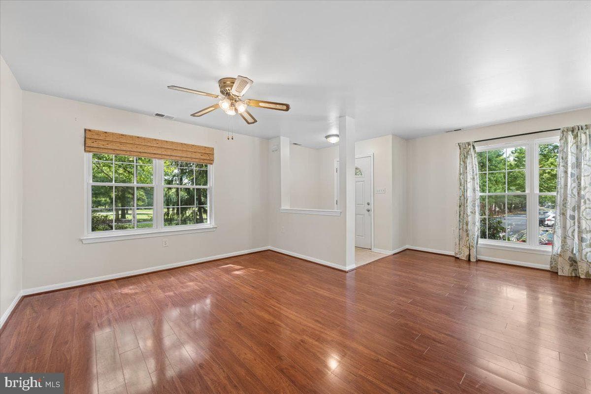 2611 Warren Way photo 11
