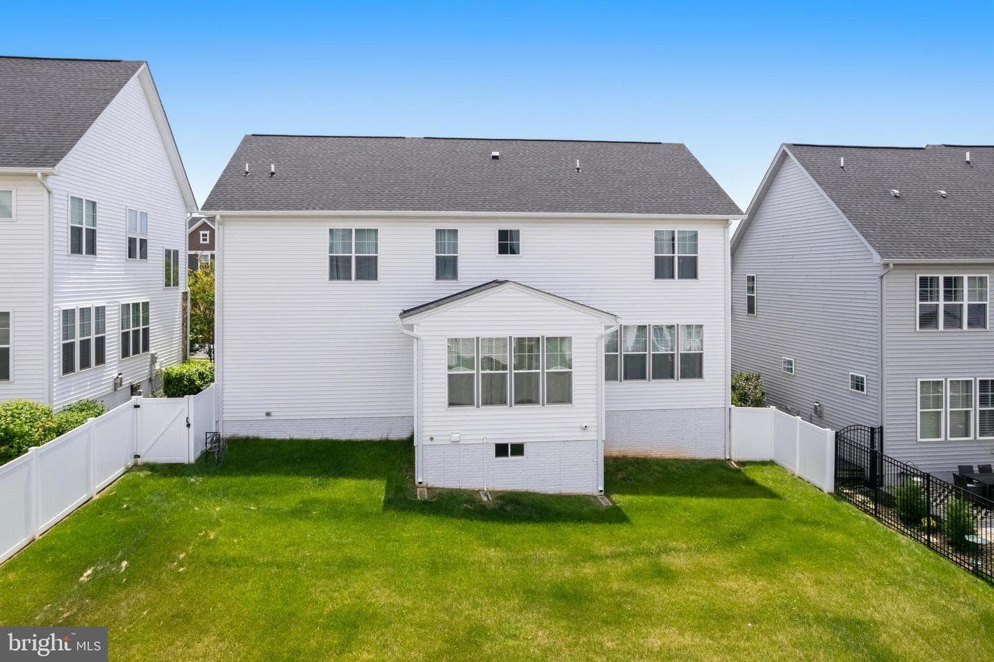 11068 Emerald Crown Drive photo 54