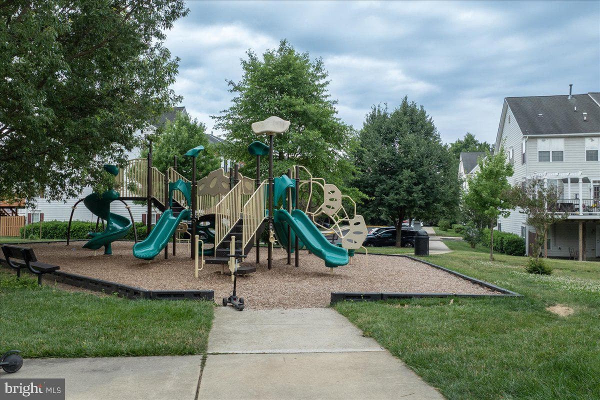3706 Singleton Terrace photo 44