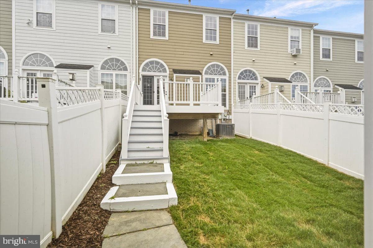 3706 Singleton Terrace photo 5