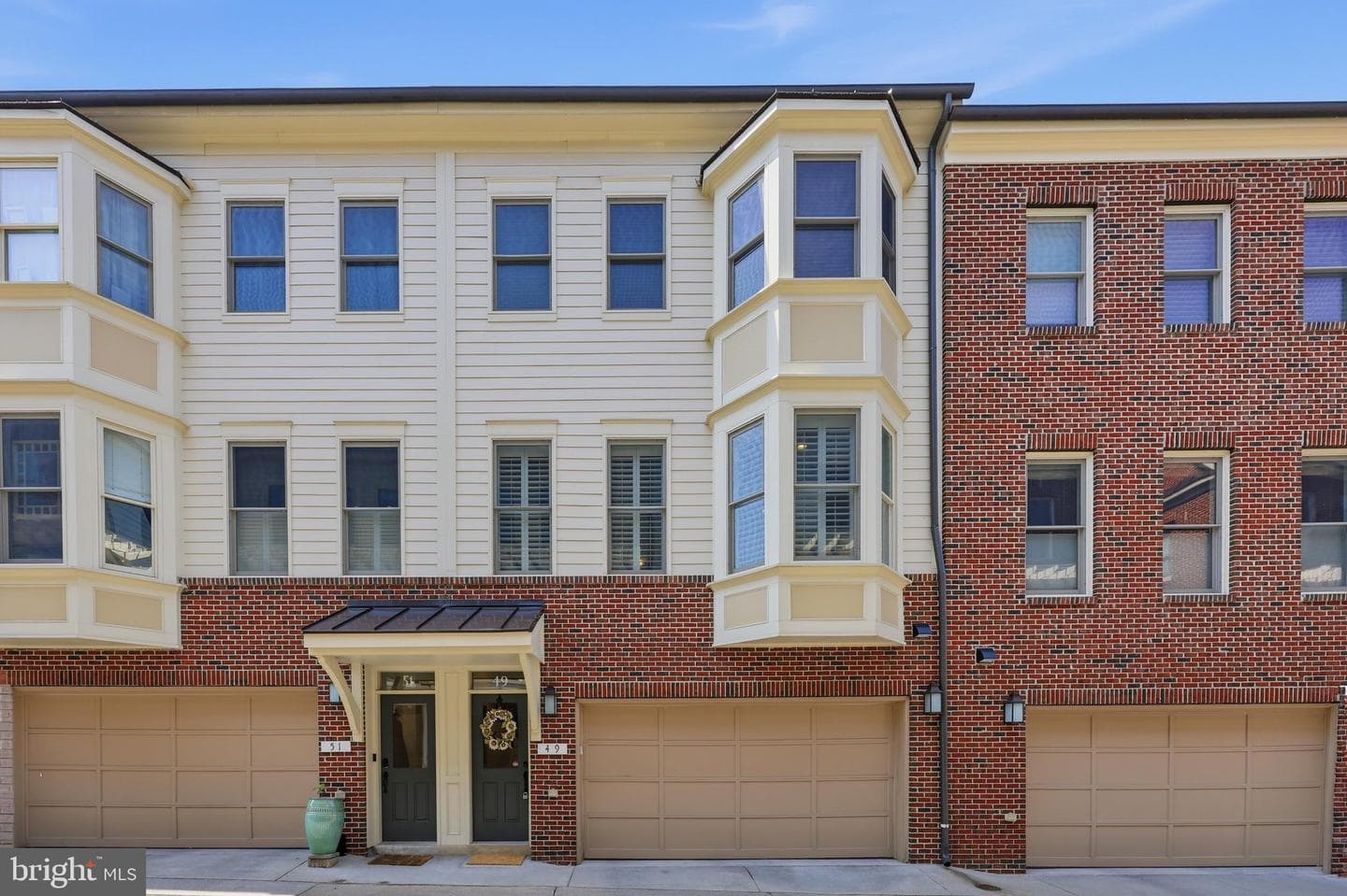 49 Maxwell, Frederick